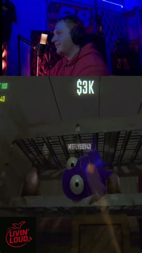 Trapped in a Store Locker with Monsters! Scary Gameplay Moments #shorts