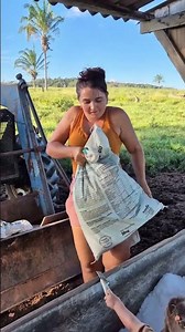 Farm Life Morning Routine | Feeding Animals on a Rural Farm 🌿🐖 #villagelife #agro