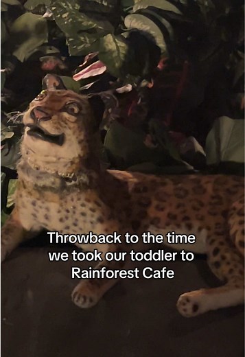 Rainforest Cafe toddler trip: why one animatronic leopard seemed off