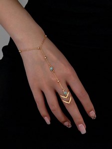 Aesthetic Hand Chain, Beaded Hand Chain, Delicate Ring Bracelet, Boho Wedding Jewelry, Gold Finger Bracelet, Dainty Chain, Gift for Her - Etsy