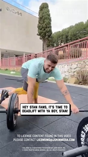 First week of influencing is the hardest... 😩 🤣 #gymfail #fitness #fail | FailArmy