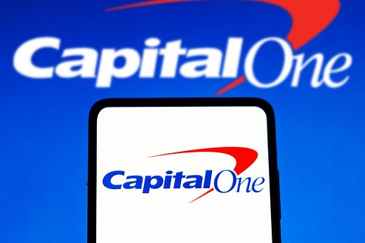Servicio al cliente de Capital One en español: 877-383-4802