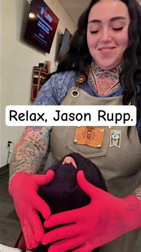 Kansas barber girl takes it to the next level. .#femalebarber #barbershop #asmr #massage #relaxing