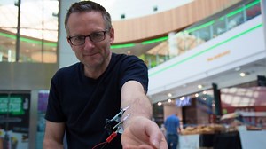 BBC Two - Trust Me, I'm a Doctor, Series 3, Episode 1 - How do I cure cramp?