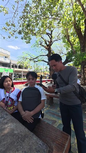 Jokes at Logic: Pagsasama ng Salita