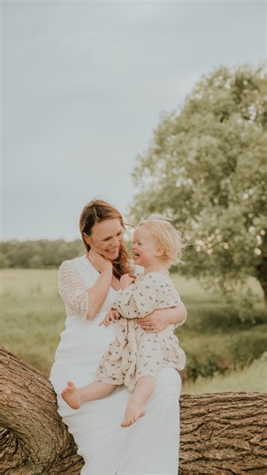 Saudi Family Photographer on Instagram‎: "Will I be traveling to your area?! My travel dates are on the calendar for 2026. 🌎 USA: May 25 – June 6 — GA • TX • TN • NC ✈️ New Zealand: July 1 – August 7 🎥 Germany / Europe: September 26-28 Now booking Family Films + Photography + Mentoring Sessions in these locations. ________________________________________⁣⁣⁣ I’m Allison Redmon, I capture stories in photos & videos for moms and dads, little people, big⁣⁣ people, laughing people, sand dunes peopl