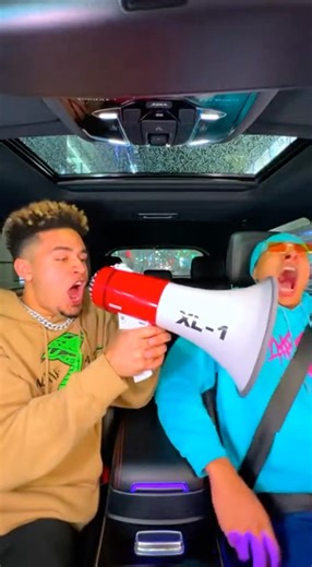 Testing the World's Loudest Megaphone inside a car. 📢🚗