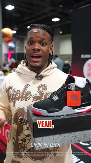 Culture Media on Instagram: "Dial In With @textnow 🔥 Hit the link in our bio to download textnow and check out all the perks in the app📲"