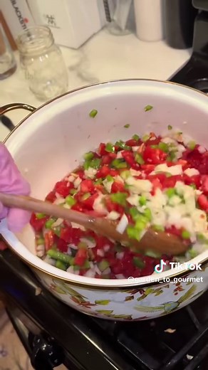 Homemade Garden Salsa Canning Recipe for Year-Round Flavor