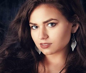 Jordan Phipps | Actress