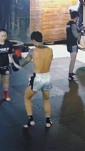 #xuhuong #muaythai #kickboxing #boxing #jm23muayclub