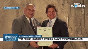 Tom Cruise Honoured With US Navy Award |
