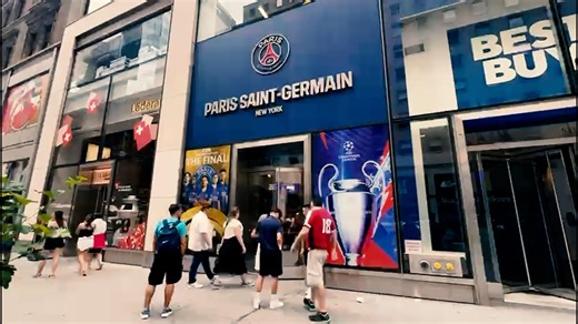 4.5K views · 47 reactions | Discover the PSG Store in New York ️ Over 12,000 people visited just this week. Exclusive shirts, desserts from Dembélé, Hakimi, and Pacho... the PSG store in NYC has it all 朗 #beINSPORTS #FIFACWC #PSG | beIN SPORTS USA | Facebook