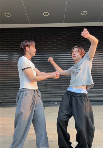 😜 #panplaitwins | panplaitwin