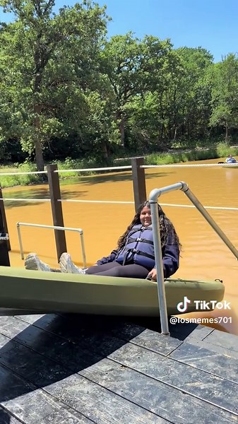 Los Mejores Memes del mundo ! (@losmemes701)’s video of bajo el agua