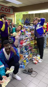 229 reactions · 69 shares | The Dave App can instantly send you up to $75. Just pay it back in 10 days. No credit check required. | The Dave App | Facebook