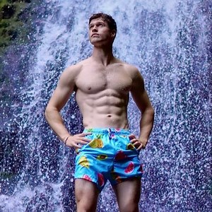 Finn Harding @finnhardingx - Twitter Profile