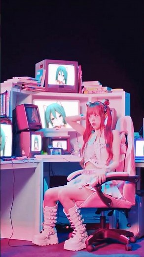 #YENA「STAR! (feat. Hatsune Miku)」Music Videoが11月26日(水)0時にプレミア公開決定！#イェナ #최예나 #YENA_STAR #初音ミク