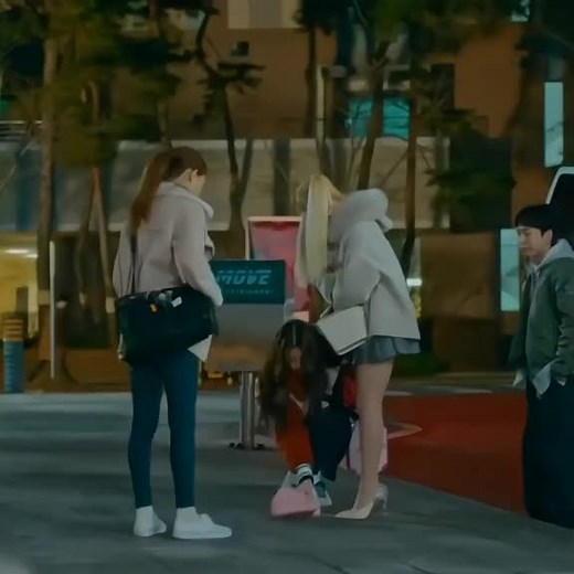 Nighttime Urban Interactions: A Group Gathering