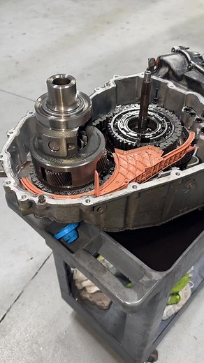 This Ford Transmission is Toast! Ford Motor Company #dailygrind #transmissionfailure #herewego #ford #fordescape #automotiverepair #fordtechmakuloco #fordtechnician #bsgautomotive #wow #shoplife | Ford Tech Makuloco