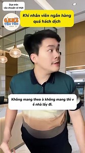 Nhân viên ngân hàng hách dịch và bản hợp đồng