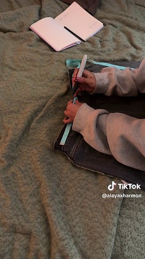 Mini Skirt Tutorial: Easy Sewing Steps to Follow