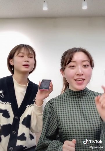 待つわ / あみん のハモリ方！ #待つわ #あみん #ゆりめり #カバー #姉妹 #昭和に憧れる #cmソング #cm #昭和 #名曲 #ハモリ #滋賀 #歌ってみた #おすすめ #バズれ #fyp #foryourpage #japanese #japan #asian