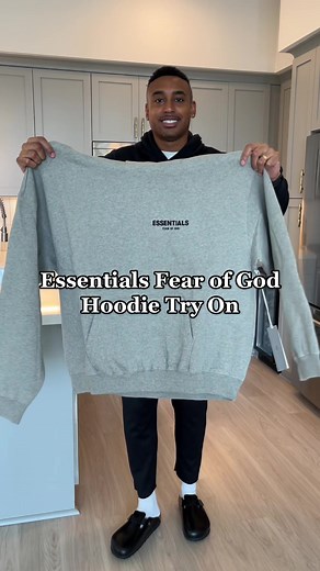 Essentials Fear of God Hoodie Try On Grey Cotton #essentialshoodie #fearofgod #tryon #fashion #essentialsfearofgod #fearofgodessentials #hoodie #fallfashion #fashiontok