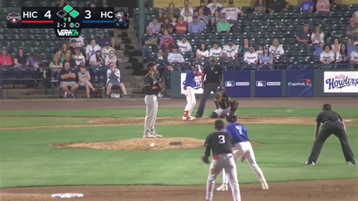 Walk-off winner!Cleveland #Guardians 19yr old switch-hitting INF prospect Luis De La Cruz hits his 1st HR of the season a 3-run shot in the 9th inning for Hill City to give his team the win over Hickory. #GuardsBall