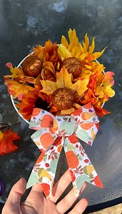 Add this to your fall front porch! Fall decorating is complete with this front porch basket! #fall #craft #diy #summer | Lauren H