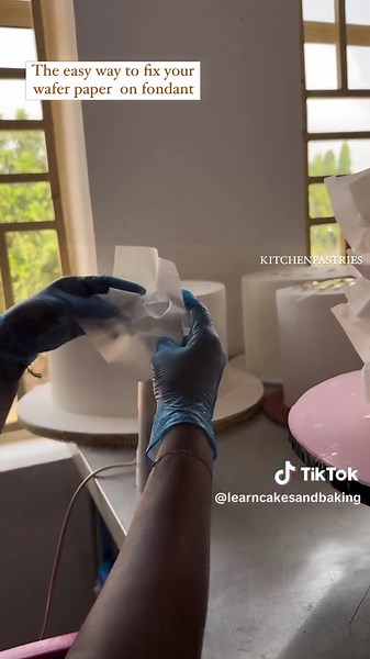How to Make Perfect Wafer Paper Ruffles for Cakes