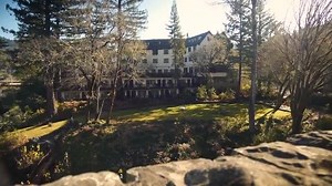 In this short video, Teresa Porter speaks of her time spent at the Benbow as well as her experience with the remodel. Please enjoy. https://benbowinn.com/history/ | Benbow Historic Inn