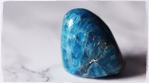 41 reactions · 18 shares | Blue Apatite Meaning and Spiritual Properties CRYSTAL SHOP  https://www.spiritmagicka.net/ | Spirit Magicka Crystals | Facebook