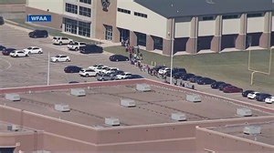 4 hurt in shooting at Texas high school, suspect arrested
