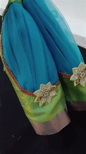 patch work blouse 💚💙#trending #blouse #beginnersstitch #shorts #fashion #blousedesign