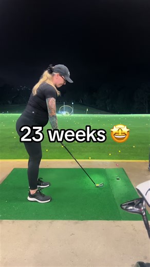 Pregnant Golfer: Celebrating the Power of Women's Bodies