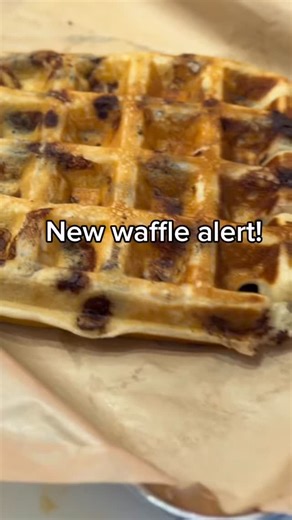 Chocolate chip waffles are officially on the menu! Instead of just getting your chocolate chip sprinkled on top, we are now able to offer them in the bat. Top it with your favorite toppings! Whether that be butter, whipped cream, strawberries, or even Hershey’s chocolate drizzle 🍓🍫🌰🧇 | Waco Waffle Co