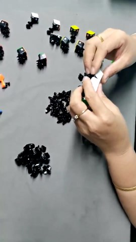 GAN 460 M Speedcube, 4 x 4 Speed Cube, Puzzle Toy, Stickerless