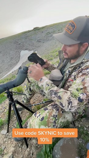 Quick video on a simple and effective way to capture incredible footage while hunting or in the mountains! #phoneskope #digiscoping #wildlife #elk