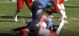 Patrick Mahomes Suffers Possible Concussion After Brutal Hit Snapped His Neck Back On 4th Down Play (VIDEO)