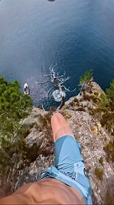 Epic big jump over a fallen tree that no one expected