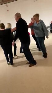 Feile an Earraigh Céilí Workshop in 2RA on Royal Avenue in Belfast city centre this afternoon! Over 300 events from today through to St Patrick’s Day, with music, dancing, Irish language, culture! Check out the full events listings on feilebelfast.com #FAE2024 | Féile an Phobail