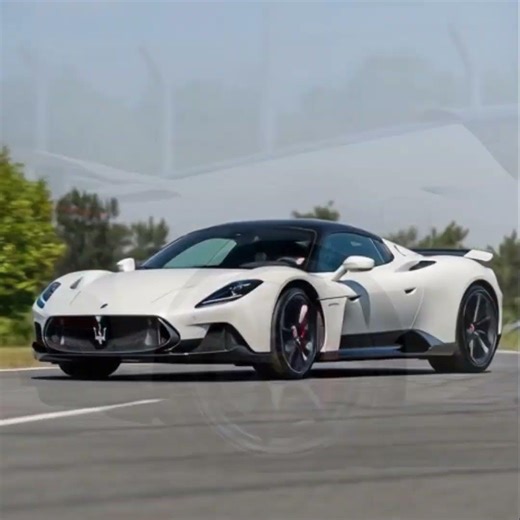 Maserati MC20 | Maserati Luxury Car #automobile