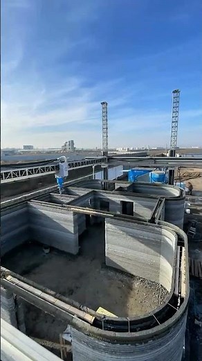 This $500,000 Machine Prints Entire Houses in 3D! 🏗️