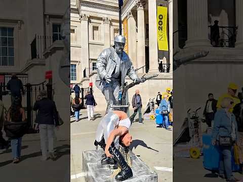 The worlds most flexible girl @LibertyBarros helping out Silverman Statue.