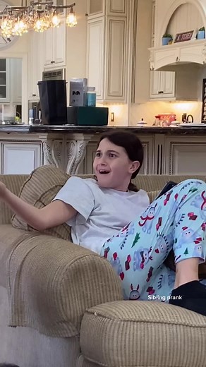 Siblings Prank: Annoying Brother Surprises Sister
