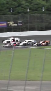 The SK Light Modifieds. Not afraid of some 3-wide action 😬 | Stafford Motor Speedway