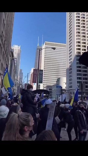 BOSNIAN PROTEST IN CHICAGO 🇧🇦🇧🇦🇧🇦#bosnian #balkans #protest#chicagoprotest#albanian#ukraine #standwithbosnia#trend#viral#chicago#chicagodowntown