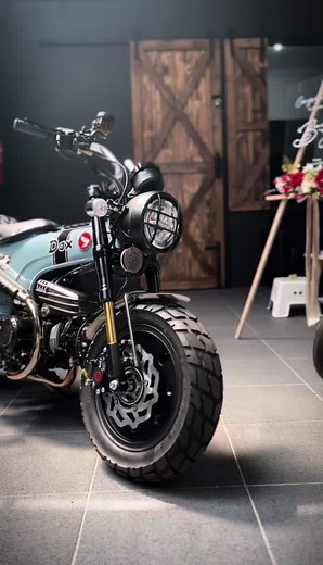 Custom Honda Dax 125 by Backyard Garage