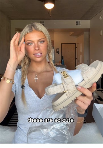 Dior Slides Unboxing: Stylish Comfort for Your Feet